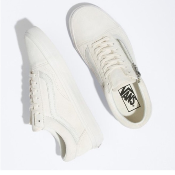 White Suede Marshmallow Old Skool Zip Shoes - Size 6 Men/7.5 Women - Picture 4 of 5